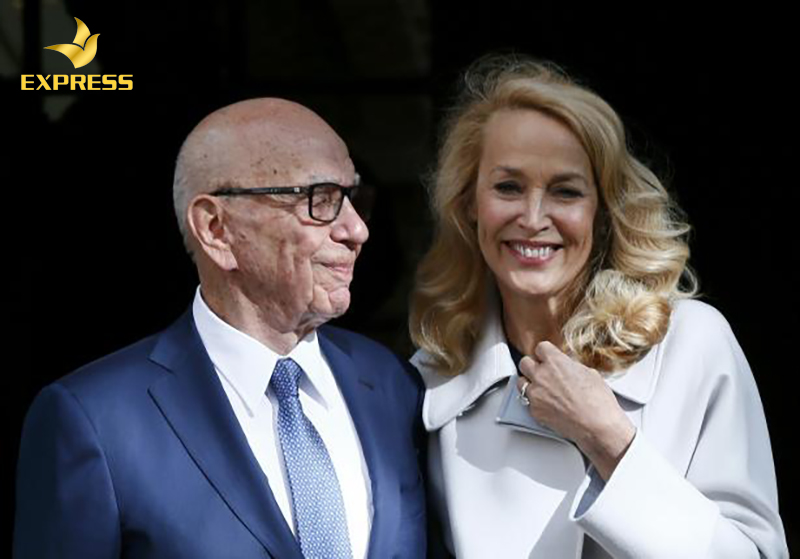 Câu chuyện yêu ly kỳ của ông vua truyền thông Rupert Murdoch