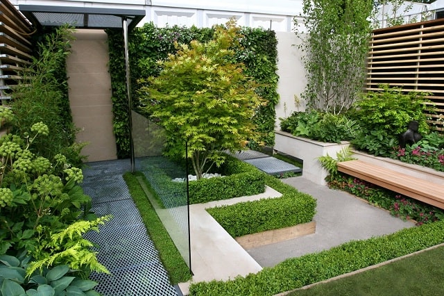 Thiết kế sân vườn nên ưu tiên đơn giản với điểm nhấn đẹp