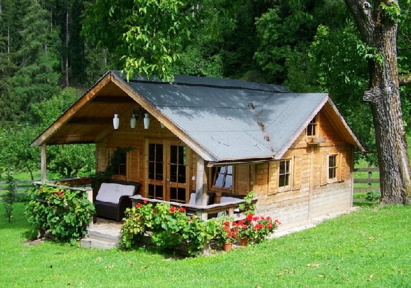 Xây nhà gỗ nhỏ đẹp: Ưu điểm vượt trội tô điểm cho ngôi nhà