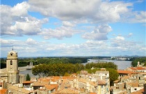 Arles - Thành phố hoa hướng dương của Pháp 