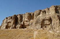 Lăng mộ cổ hoành tráng của vua Ba Tư 