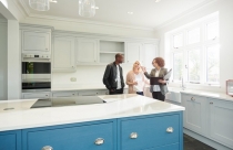 Nhà môi giới bất động sản tiết lộ bí quyết giúp bạn bán nhà nhanh chóng