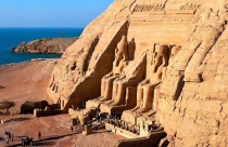 Thăm đền thờ đá của Pharaoh vĩ đại nhất Ai Cập