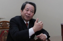 Ông Nguyễn Trần Bạt: 'Giá dầu phơi bày khuyết tật nền kinh tế'