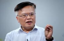 TS Nguyễn Đình Cung: ‘Bán đất một cách minh bạch để lấy tiền đầu tư'