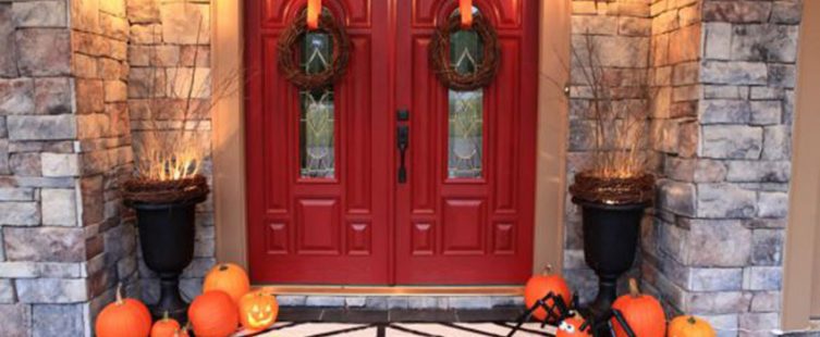  Ngắm nhìn bộ sưu tập những cánh cửa đẹp ngây ngất đón chào Halloween 2017					