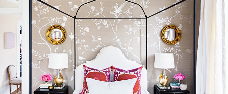  Trang trí phòng ngủ nữ tính với những họa tiết hoa lá cành ấn tượng					