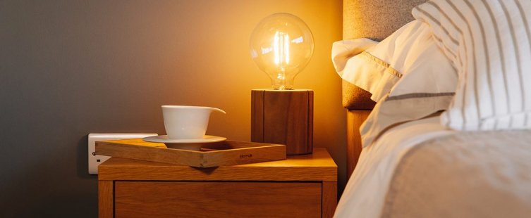  5 lý do nên lựa chọn đèn ngủ để bàn bằng gỗ					