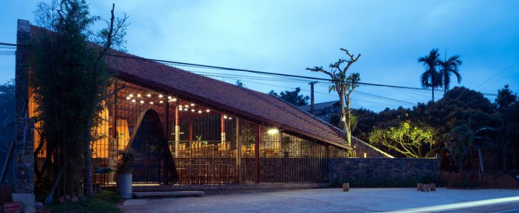  Trải nghiệm tĩnh lặng của nhà hàng Ao Mây giữa Cao Phong -Hòa Bình					
