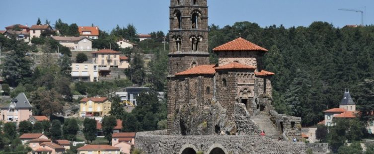  Ngất ngây với top 6 nhà thờ có kiến trúc độc đáo nhất thế giới					