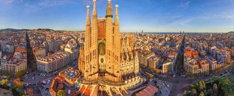  Tuyệt tác thánh đường Sagrada Familia xây dựng 130 năm vẫn chưa xong					