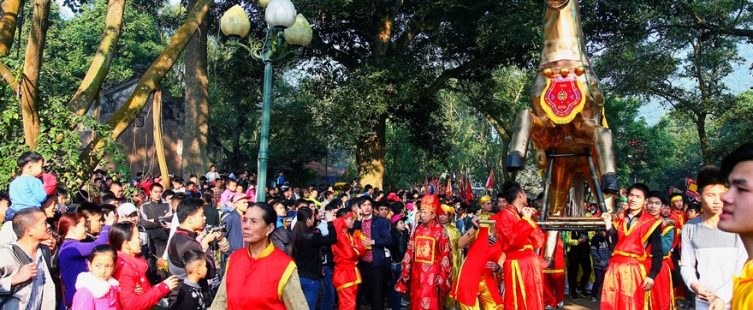  Bảo tồn giá trị truyền thống của làng Việt trong thời kỳ đổi mới					